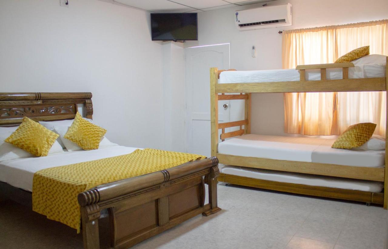 Mundihoteles Rodadero Platino ซันตามาร์ตา ภายนอก รูปภาพ