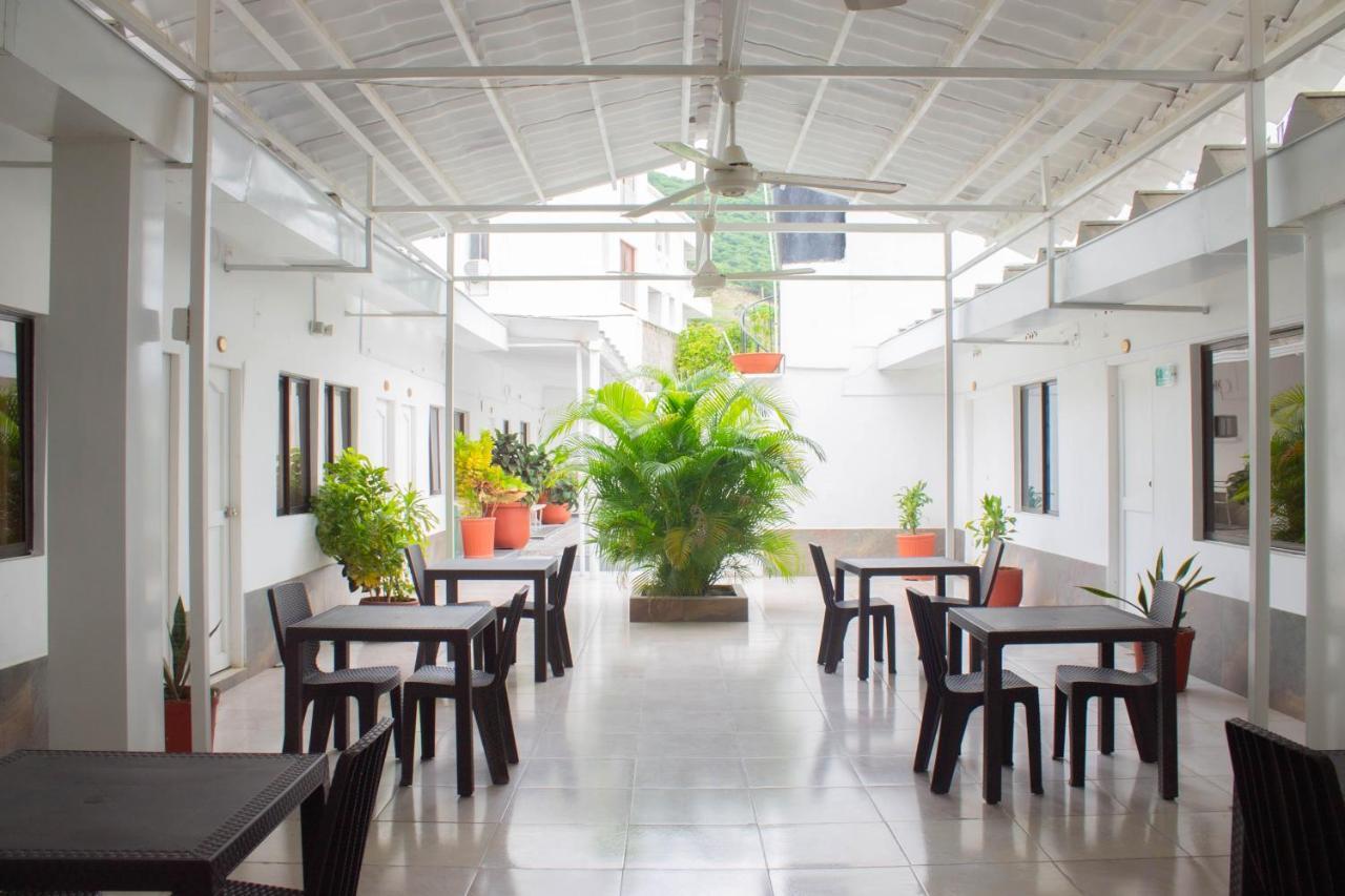 Mundihoteles Rodadero Platino ซันตามาร์ตา ภายนอก รูปภาพ